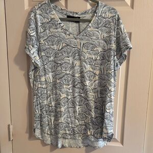 Rachel Zoe Black and White Graphic Tee